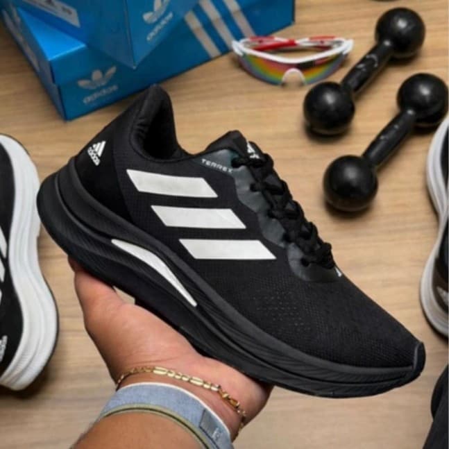 ADIDAS TERREX NEGRAS